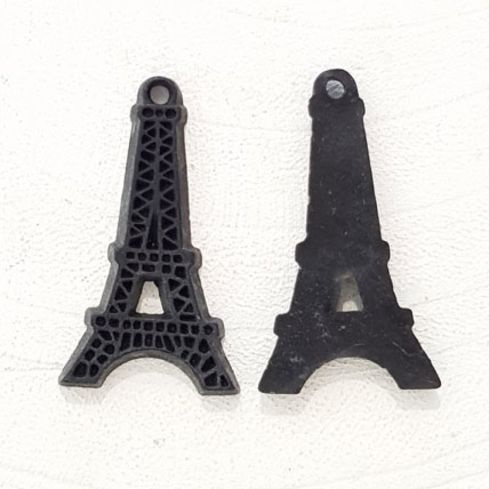 Pendente Torre Eiffel em resina preta