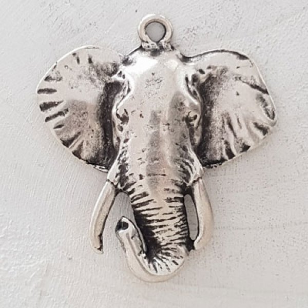 Pendente de elefante N&deg;08
