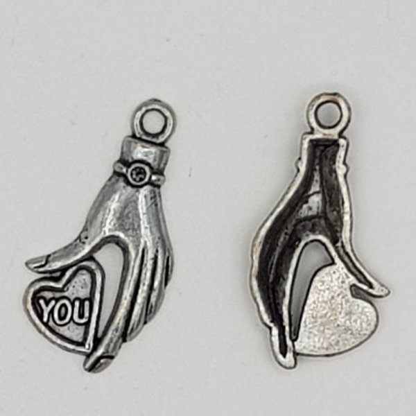 Amuletos em forma de cora&ccedil;&atilde;o N&deg;20