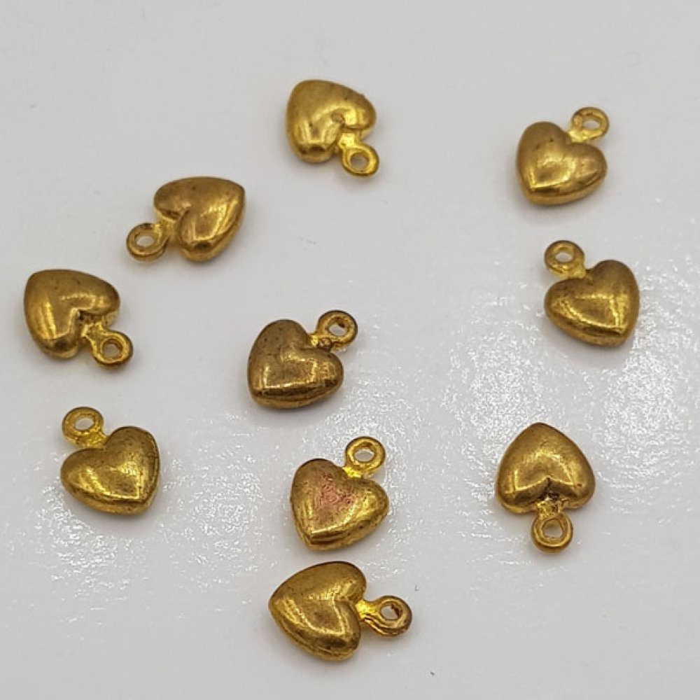 Amuletos em forma de coração N°37 em ouro antigo