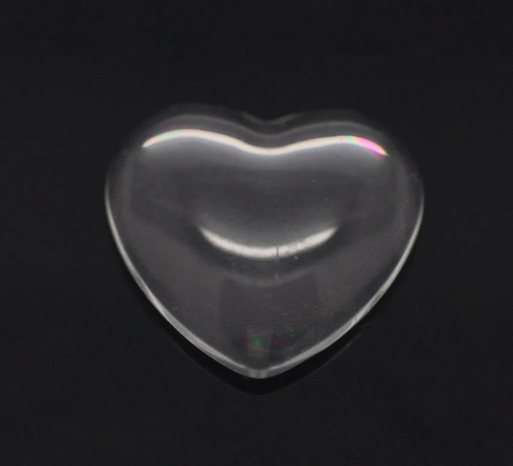 Coração cabochão 14 x 15 mm em vidro transparente rebarbado N°22
