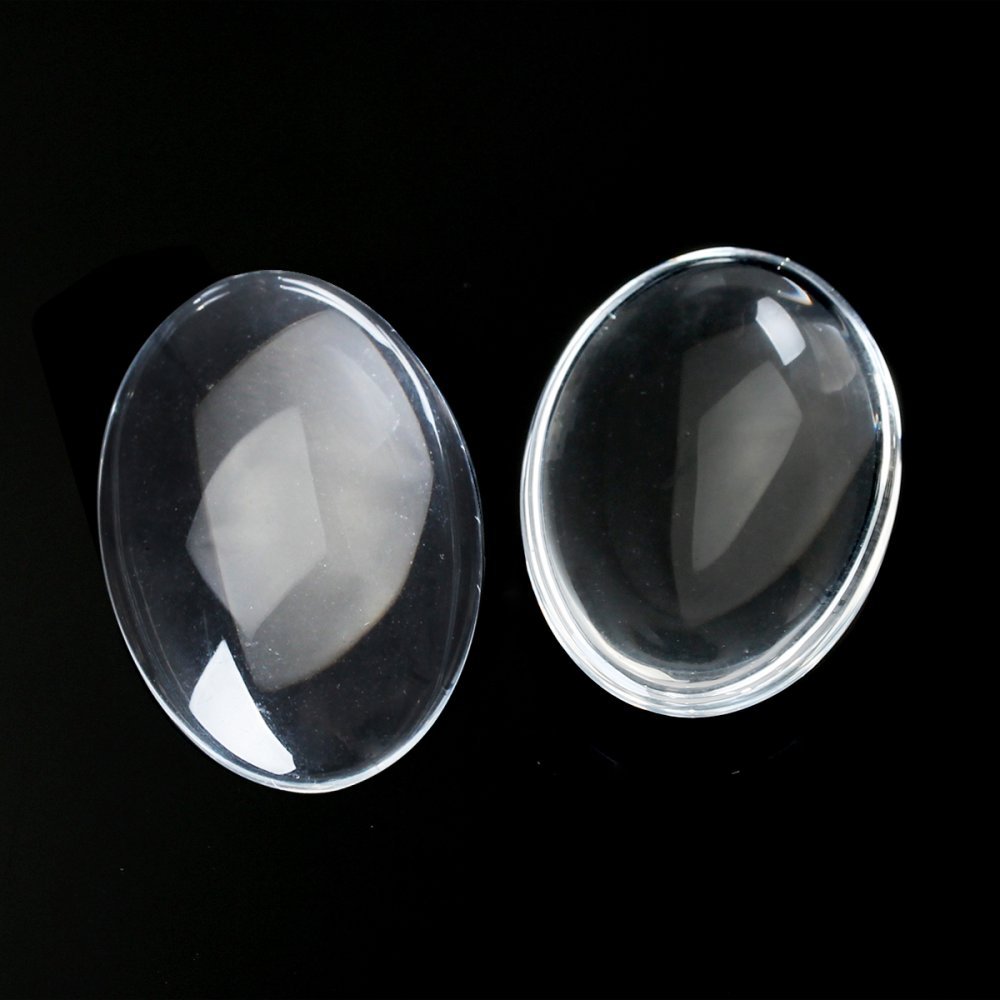 Cabochão oval 15 x 20 mm em vidro transparente rebarbado N°18 por 2 peças