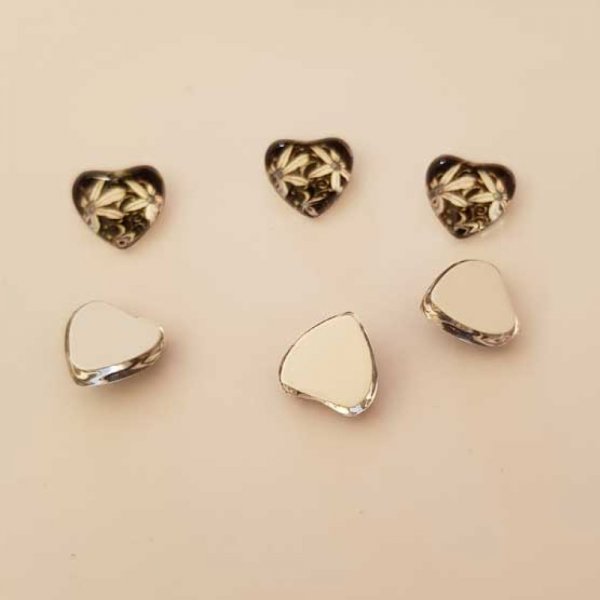 Cabochons coeur en verre 9.70 mm N&deg;02