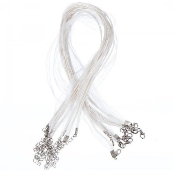 Colar com fita de organza N&deg;01 e cord&atilde;o encerado branco