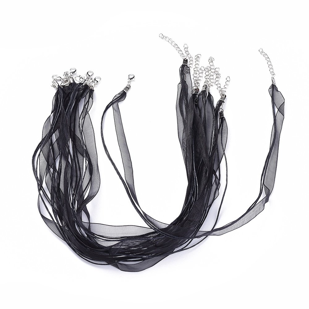 Colar com fita de organza N°04 e cordão encerado preto