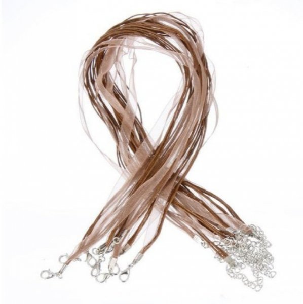 Colar com fita de organza N&deg;11 e cord&atilde;o encerado