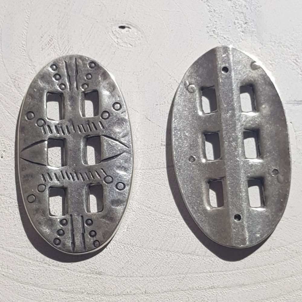 Conector oval Zamak N°01 Prata