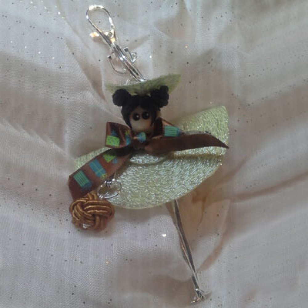 Corpo de boneca em metal, cor bronze 12,5 cm