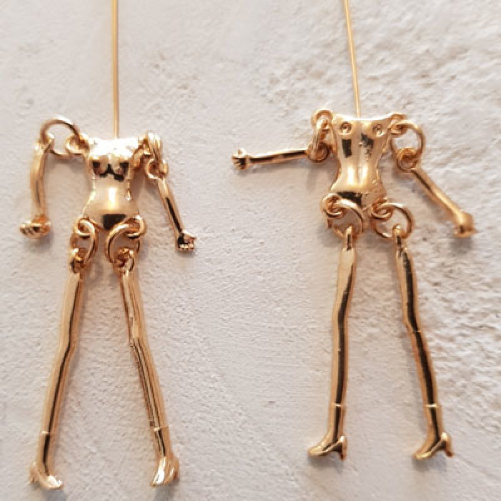 Corpo de boneca em metal, cor dourada 9 cm