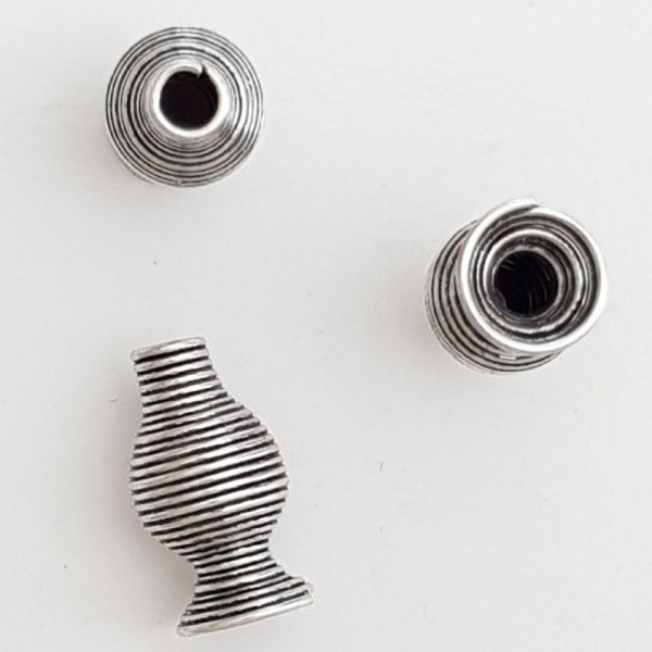 Copo c&oacute;nico em espiral N&deg;10 Prata envelhecida.