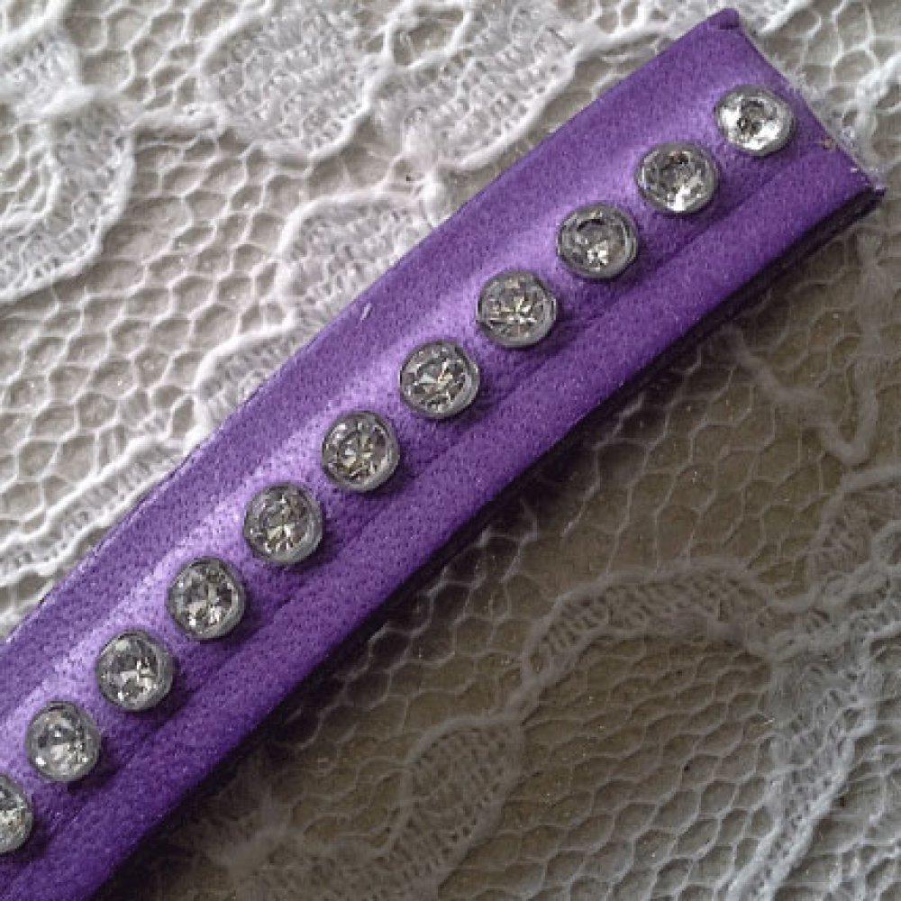 B-Viola Couro 10 mm Strass Swarovski por 20 cm