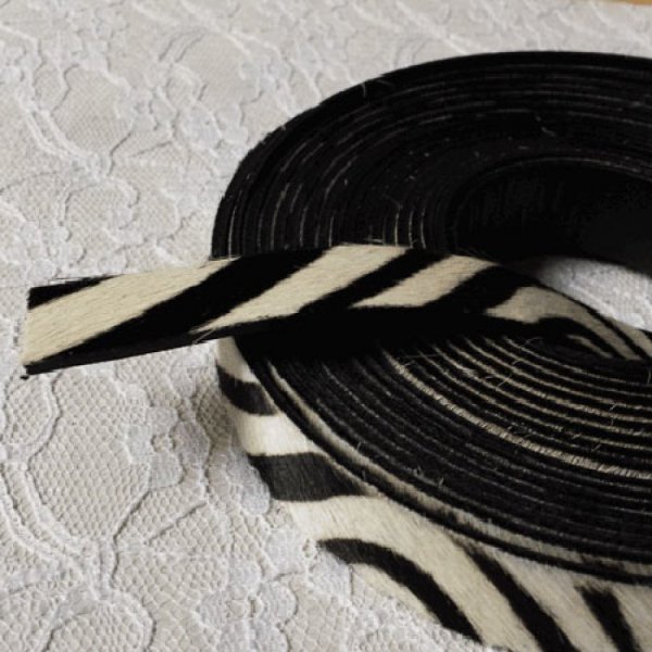 Pele de zebra 20 mm por 20 cm