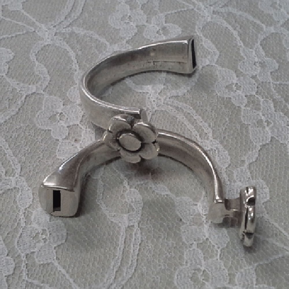 Meia Pulseira em Zamak 10 mm x 2,5 mm