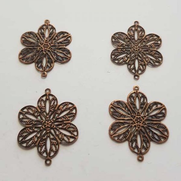 Estampe N&deg;05 Feuille Cuivre 26 x 20 mm