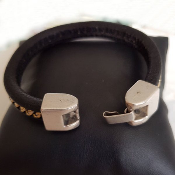 Fecho de gancho Zamak para couro 10 mm R&eacute;galiz