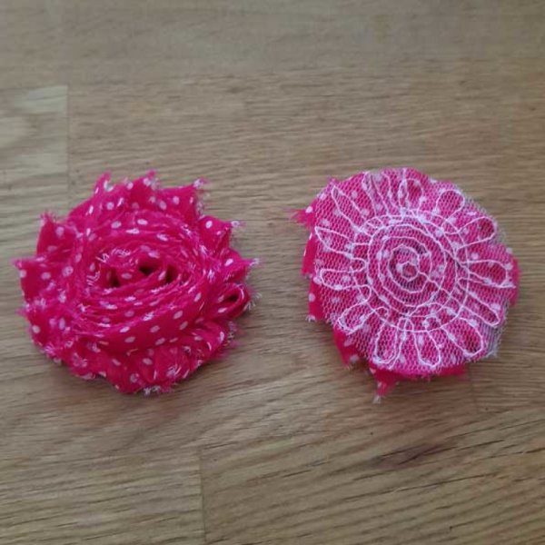 Flor de tecido desfiado n.&ordm; 46