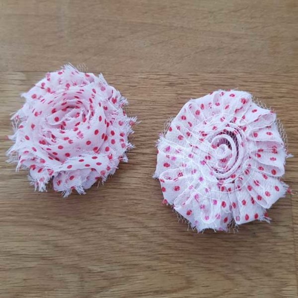 Flor de tecido desfiado n.&ordm; 76