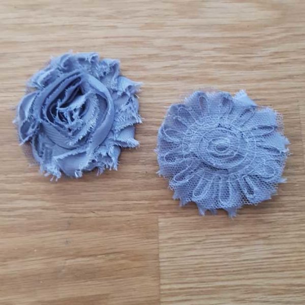 Flor de tecido desfiado n.&ordm; 19