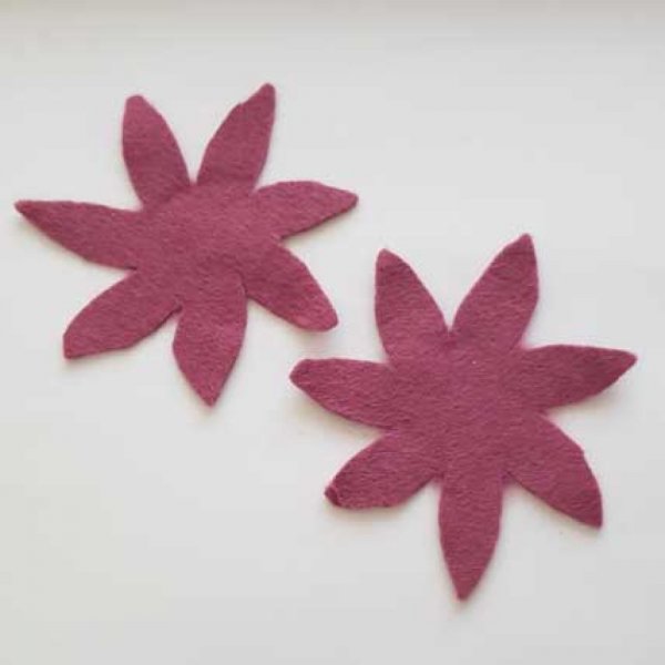 Jolie petite fleur en Feutrine 80 mm N&deg;20-01 x 2 pi&egrave;ces
