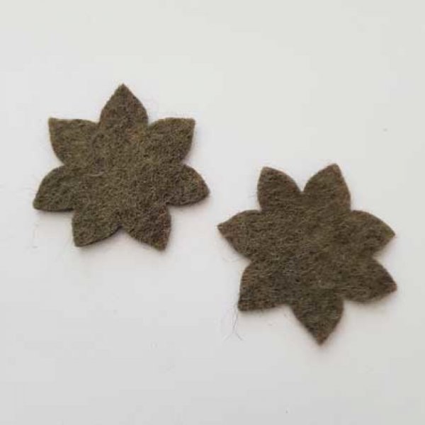 Jolie petite fleur en Feutrine 36 mm N&deg;22-07 x 2 pi&egrave;ces