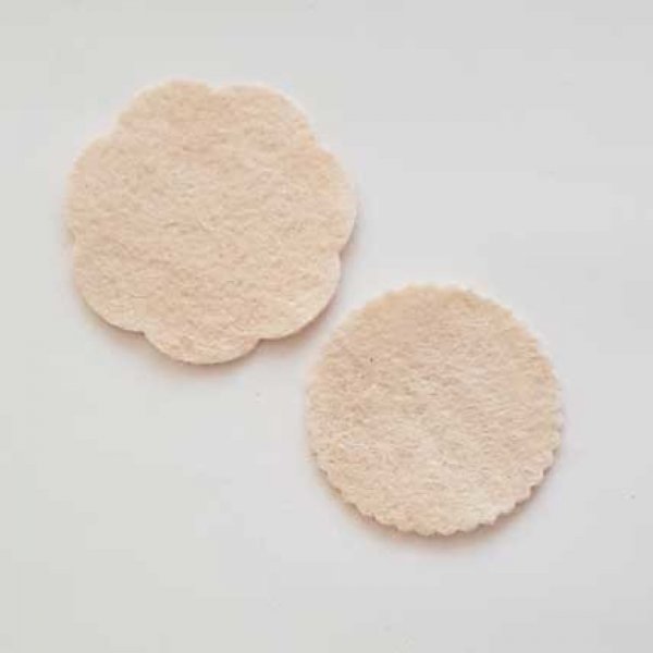 Jolie petite fleur en Feutrine 45 mm et 50 mm N&deg;19-06 x 2 pi&egrave;ces