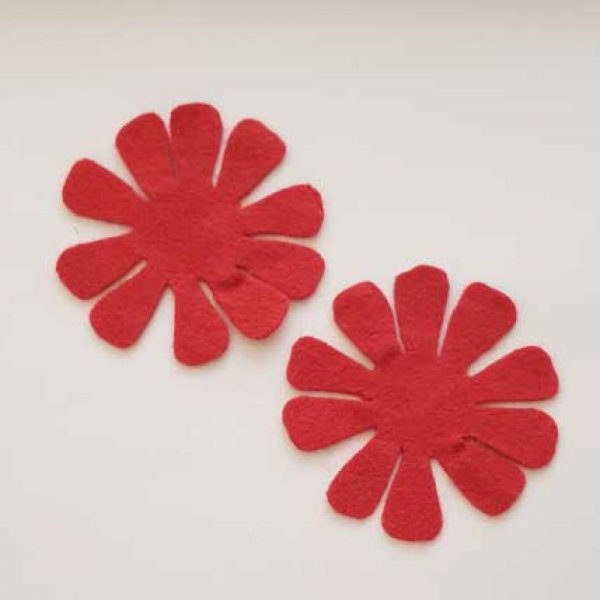 Jolie petite fleur en Feutrine 60 mm N&deg;12-10 x 2 pi&egrave;ces