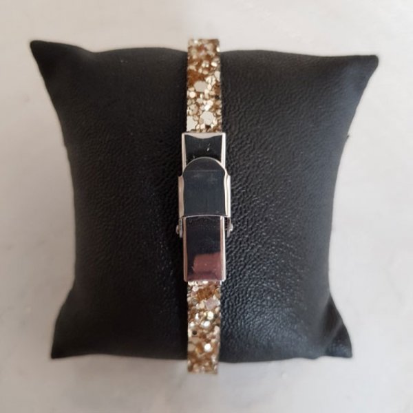 Bracelete prateada brilhante de 06 mm com forro de couro por 20 cm