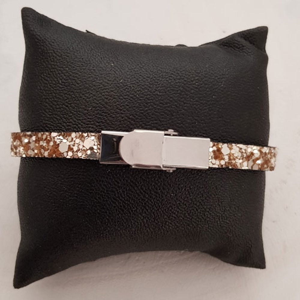 Bracelete dourada brilhante de 10 mm com forro em pele por 20 cm