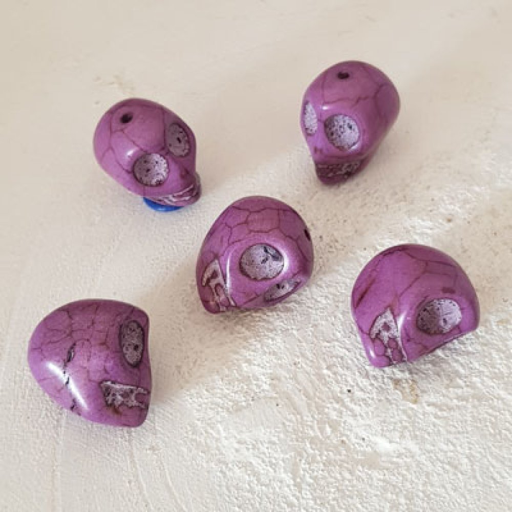 Lote 09 Crânios de Howlite matizados 18 mm