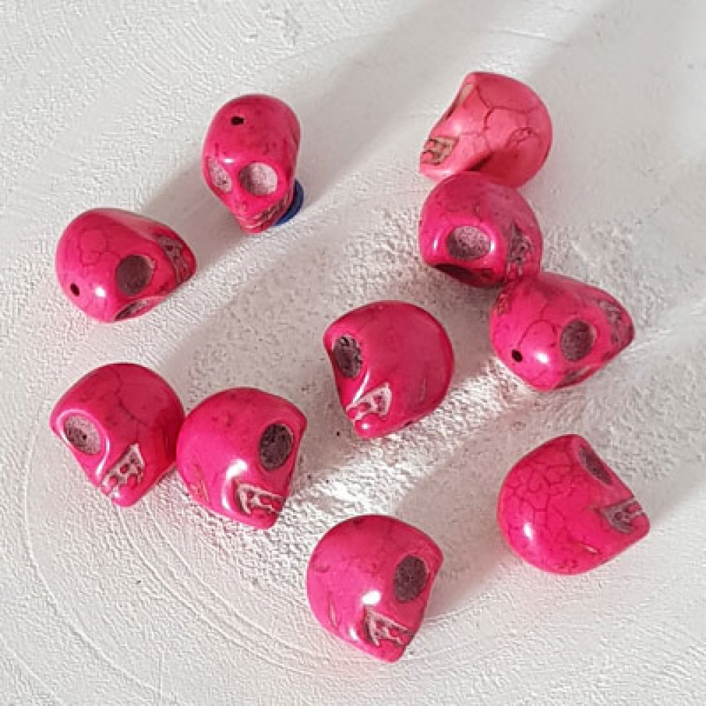 Lote 16 Crânios de Howlite coloridos 18 mm