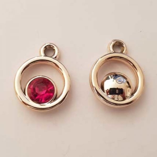 Pendentif en plastique et strass acrylique rond N&deg;04 fushia