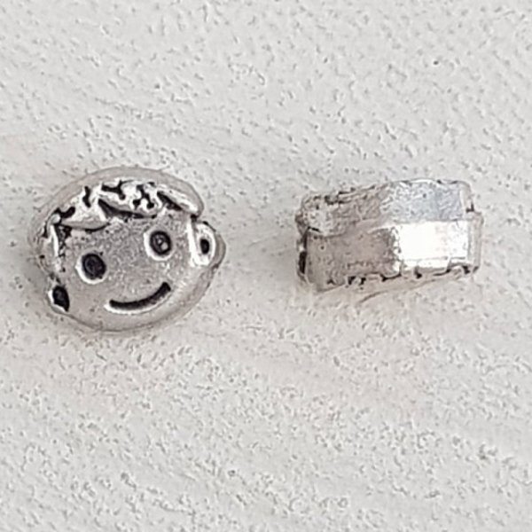 Conta de metal Boy 3D prata N&deg;03