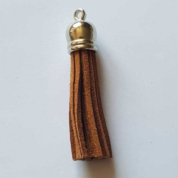 Pompon su&eacute;dine uni 60 mm N&deg;38 Marron Fonc&eacute; 02