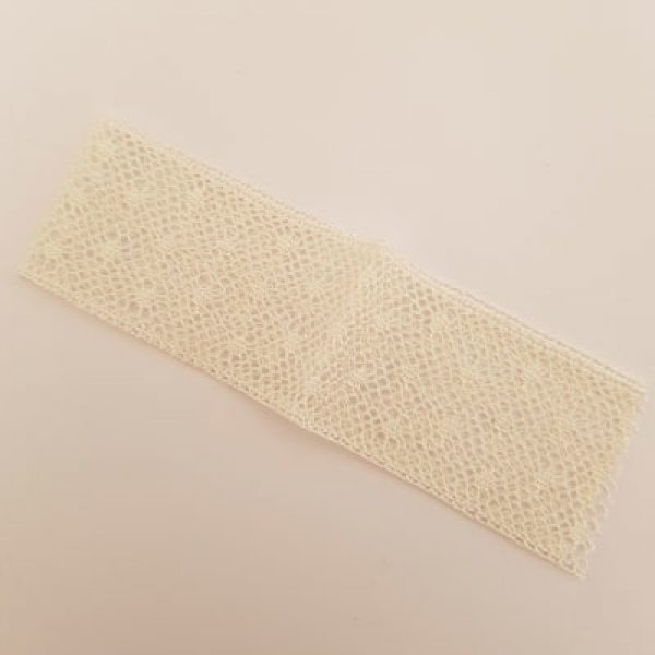 Fita de fantasia N&deg;018 por 22 cm.