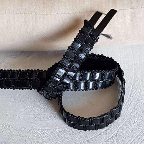 Fita de fantasia N&deg;029 por metro