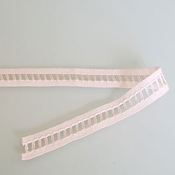 Fita de fantasia N&deg;050 por metro