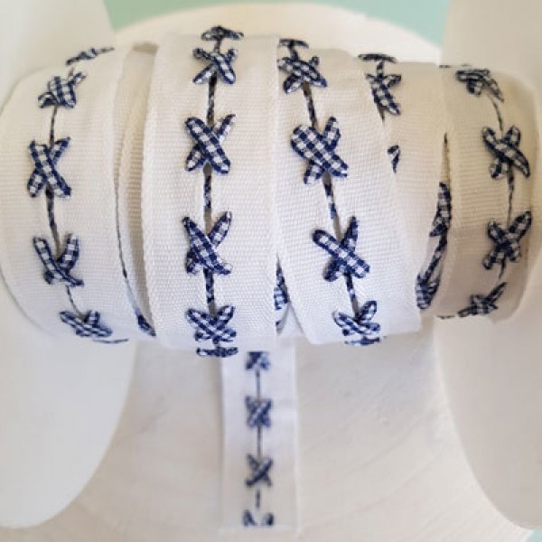 Fita de fantasia N&deg;082 por metro