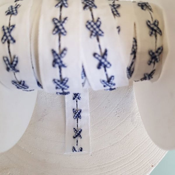 Fita de fantasia N&deg;082 por metro