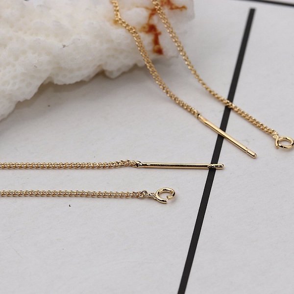 Suporte para brincos N&deg;27 Corrente banhada a ouro