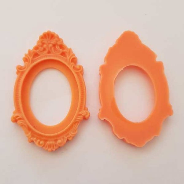 Support cabochon Ovale de 40 X 30 mm R&eacute;sine N&deg;02