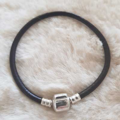 Pulseira de presilha europeia Plain 01 DE 15 A 23 CM castanho-escuro