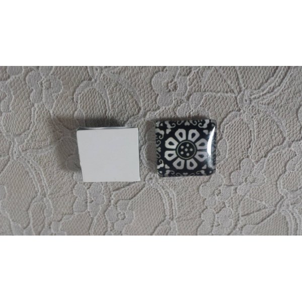 caboch&atilde;o de vidro quadrado 25mm 044 