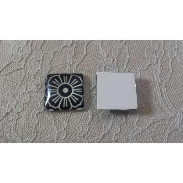 caboch&atilde;o de vidro quadrado 25mm 002 