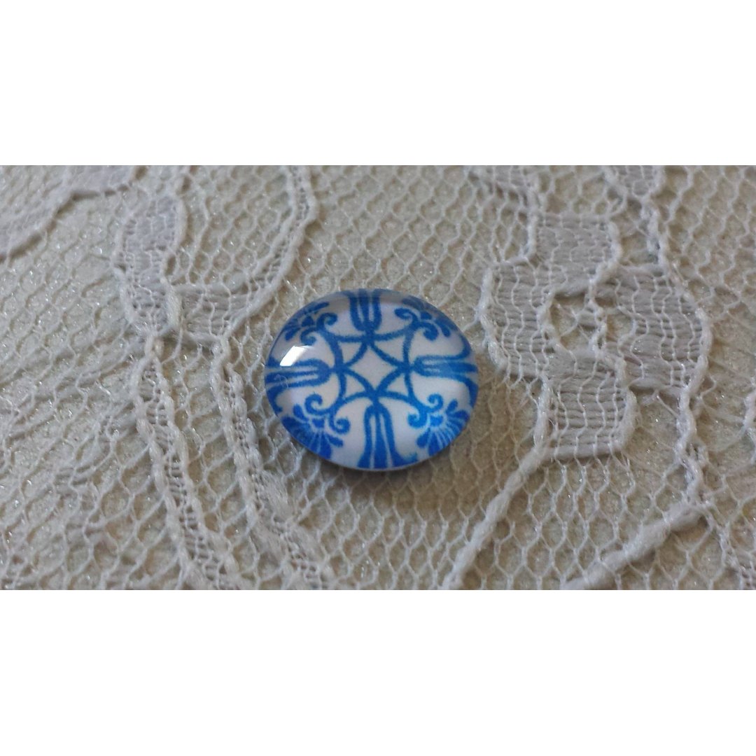 cabochão de vidro redondo 12mm flor azul 035 