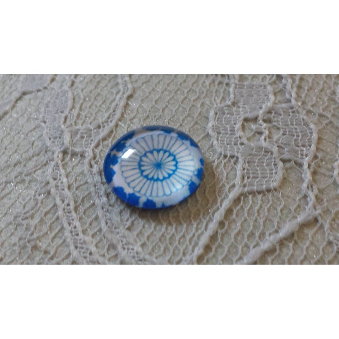 cabochão de vidro redondo 12mm flor azul 032 