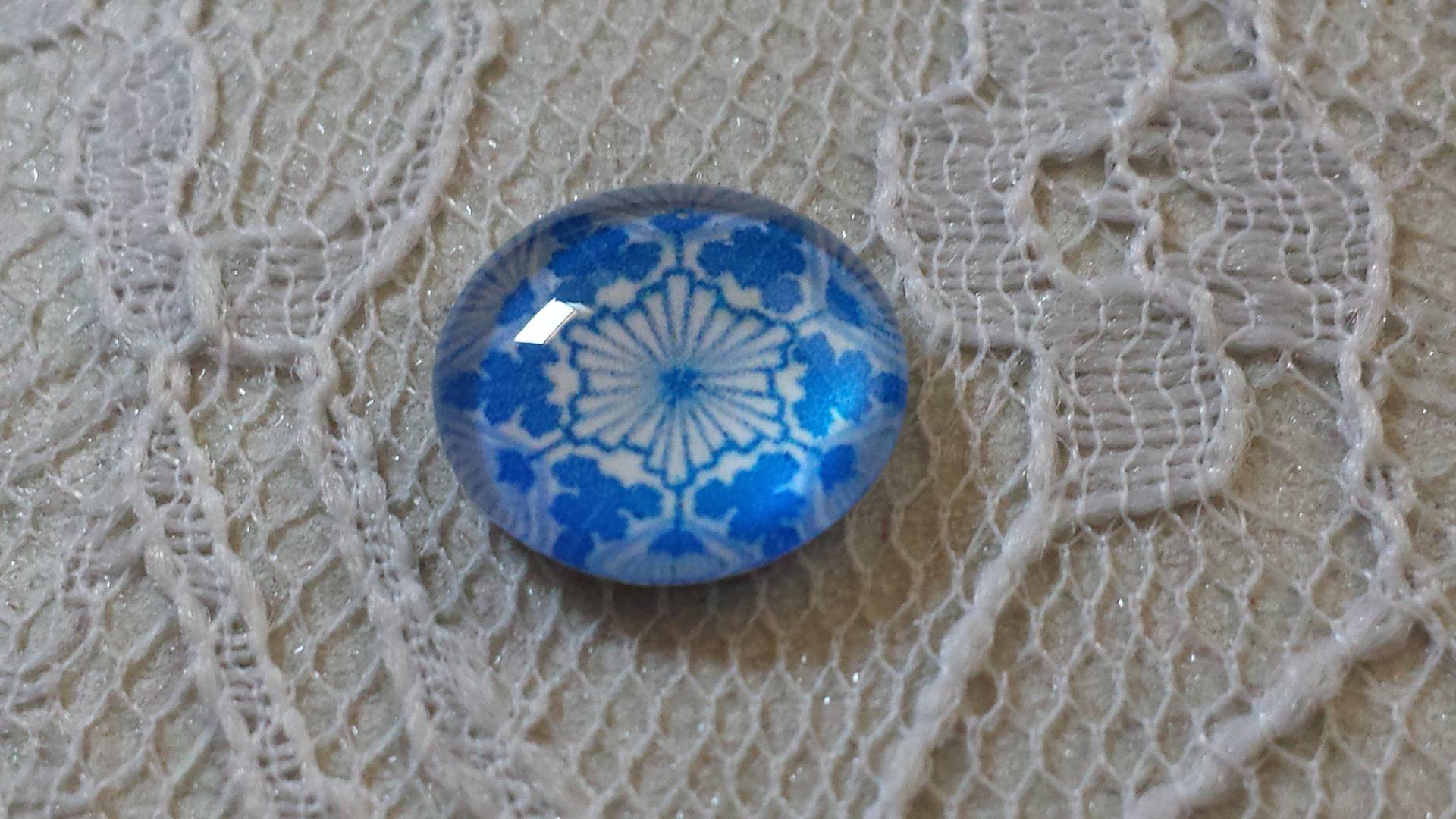 cabochão de vidro redondo 12mm flor azul 031 