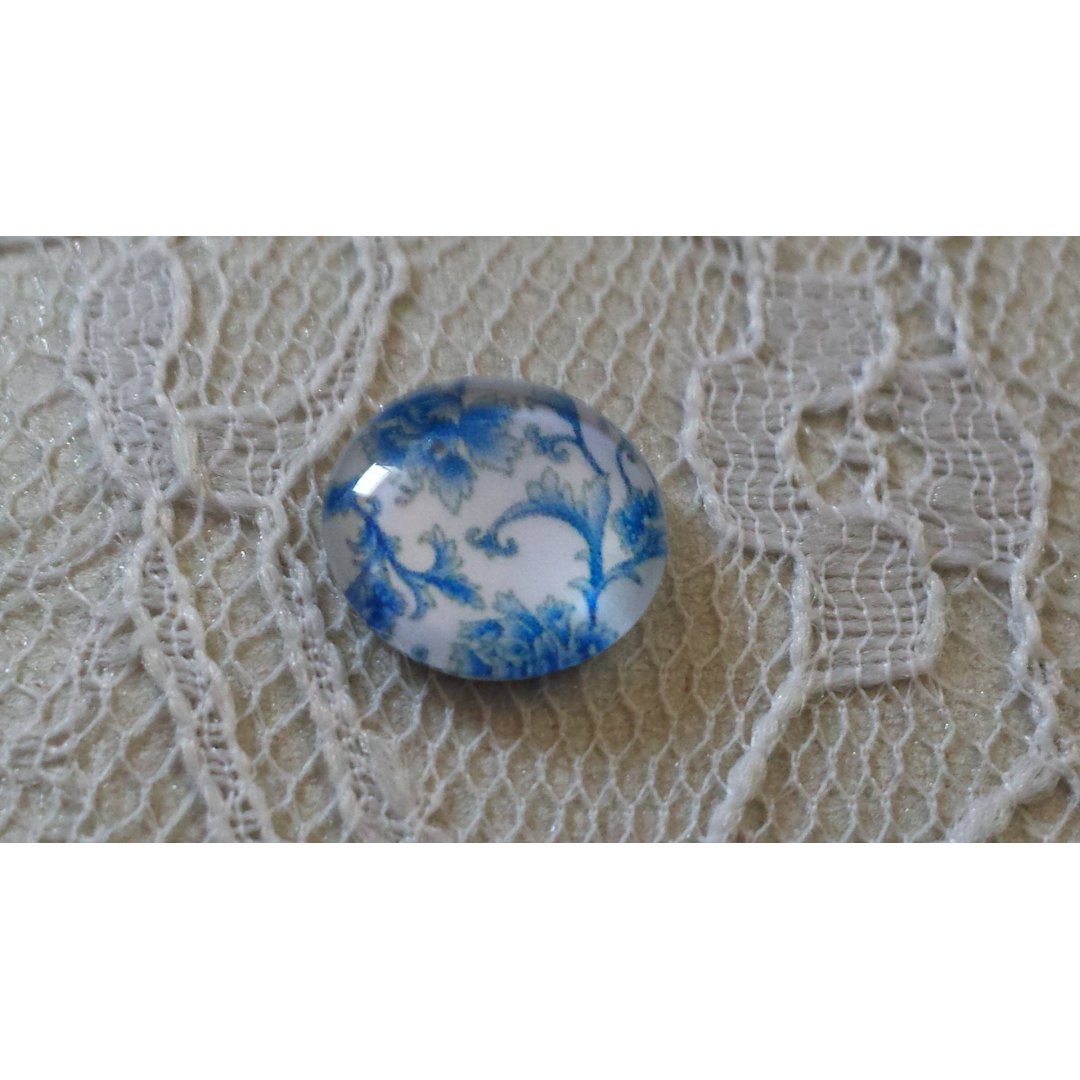cabochão de vidro redondo 12mm flor azul 012 