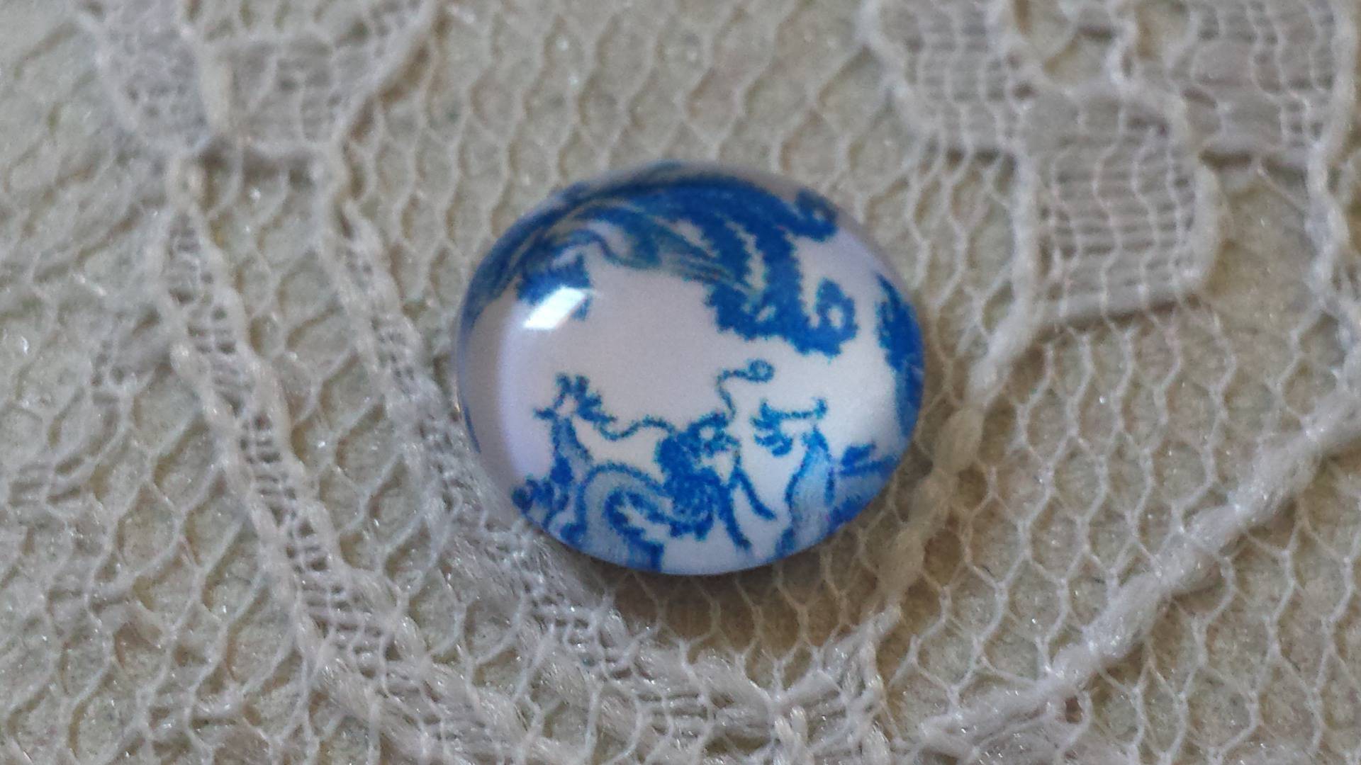 cabochão de vidro redondo 12mm flor azul 009 