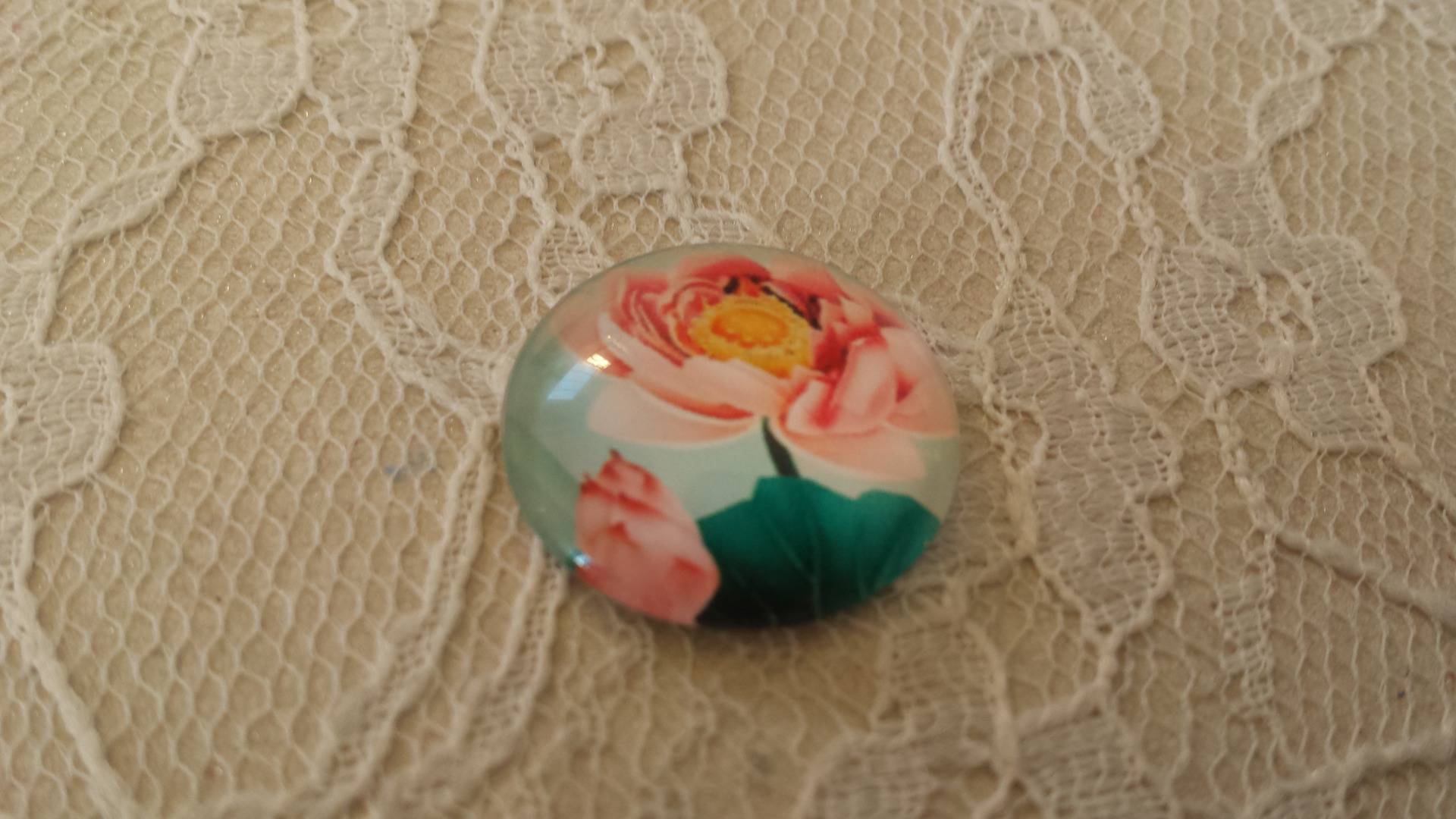 cabochão de vidro redondo 20mm flor 01-048 