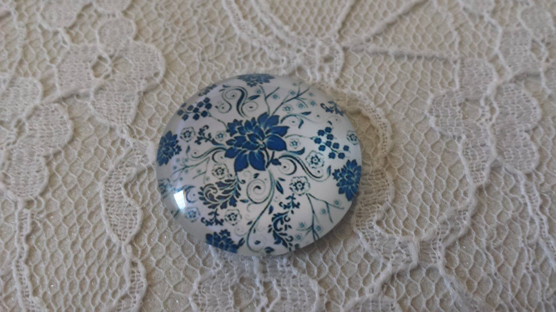 cabochão de vidro redondo 25mm flor 009 